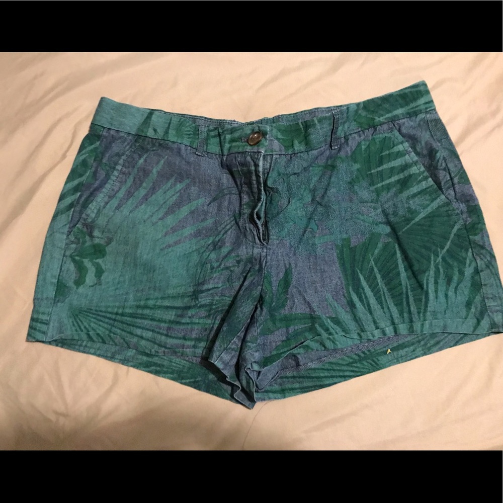Gap shorts